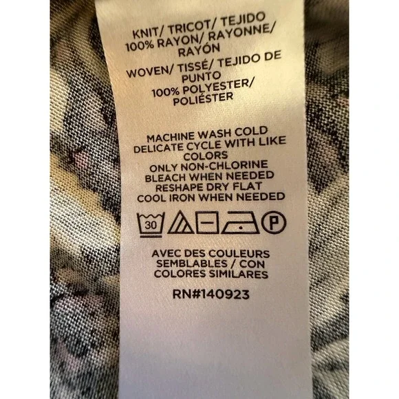 LOFT Women's Petite Floral Tie Neck Blouse Black Long Sleeve Size SP - Picture 13 of 13